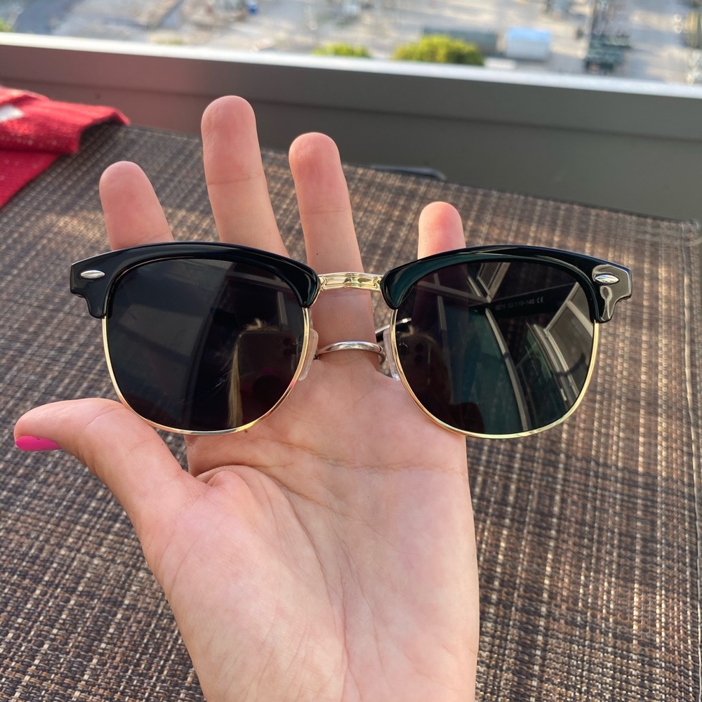 Classy Sunglasses Perfect Condition